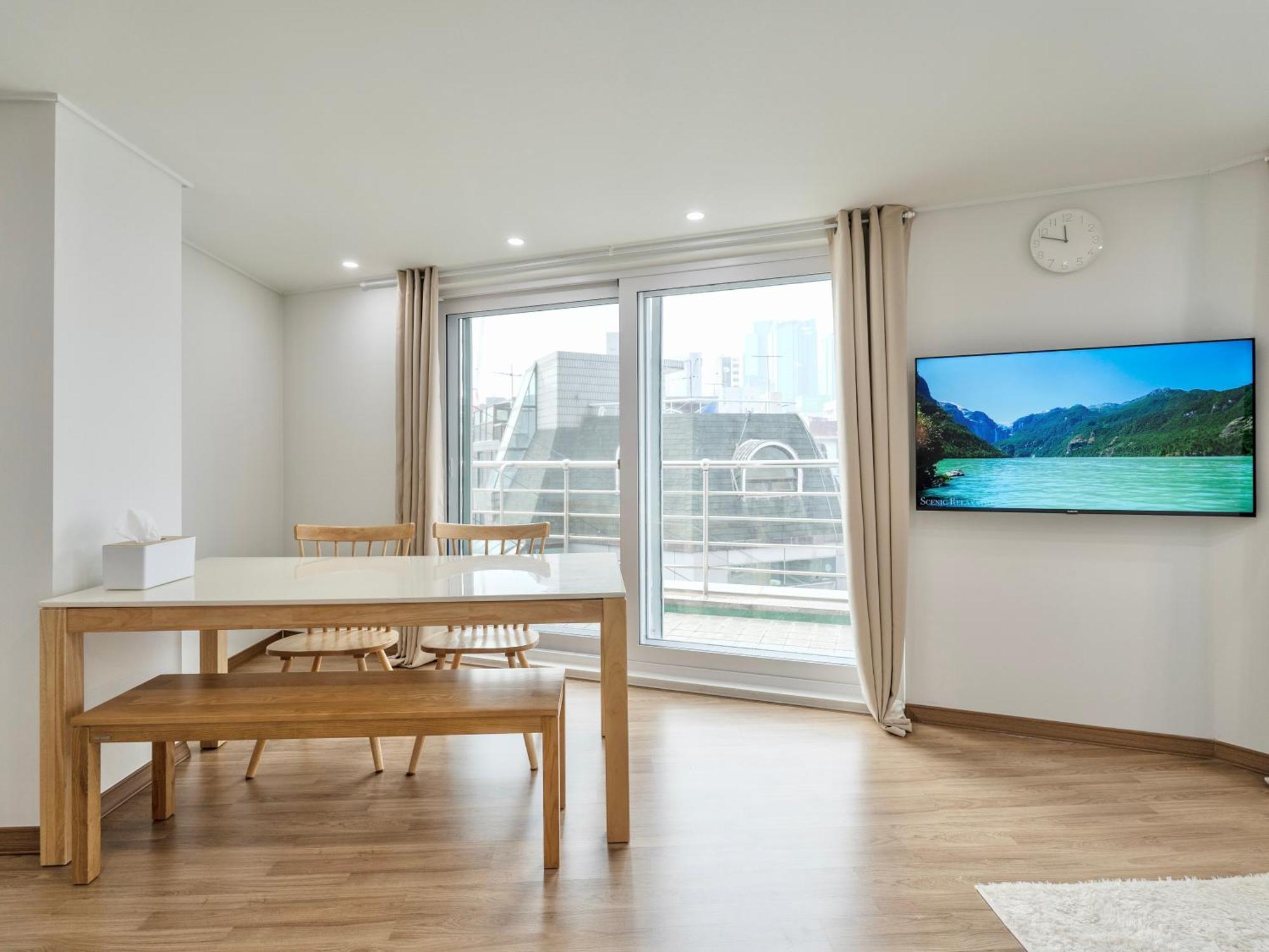 Harmony Stay Seoul Bagian luar foto