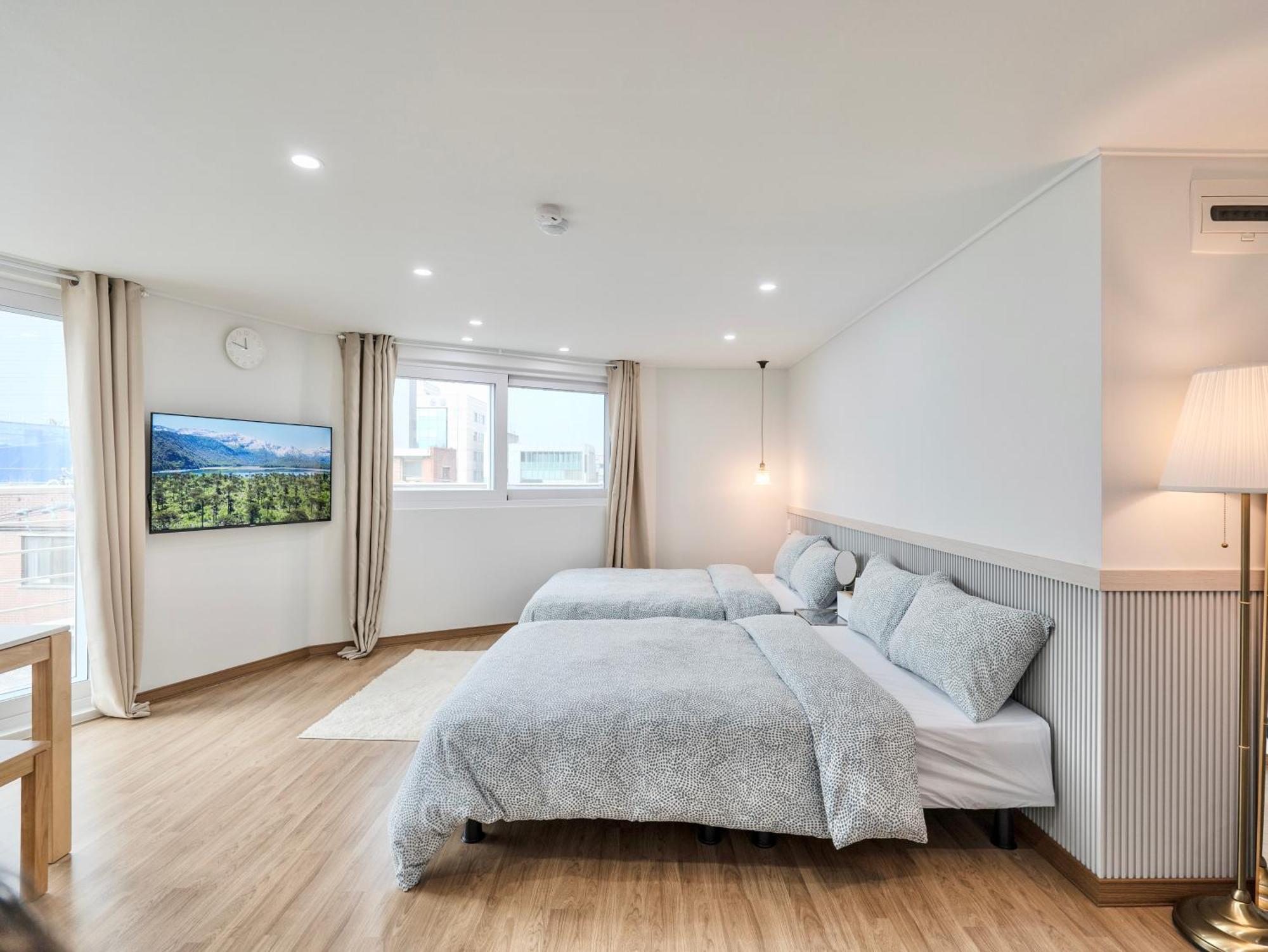 Harmony Stay Seoul Bagian luar foto