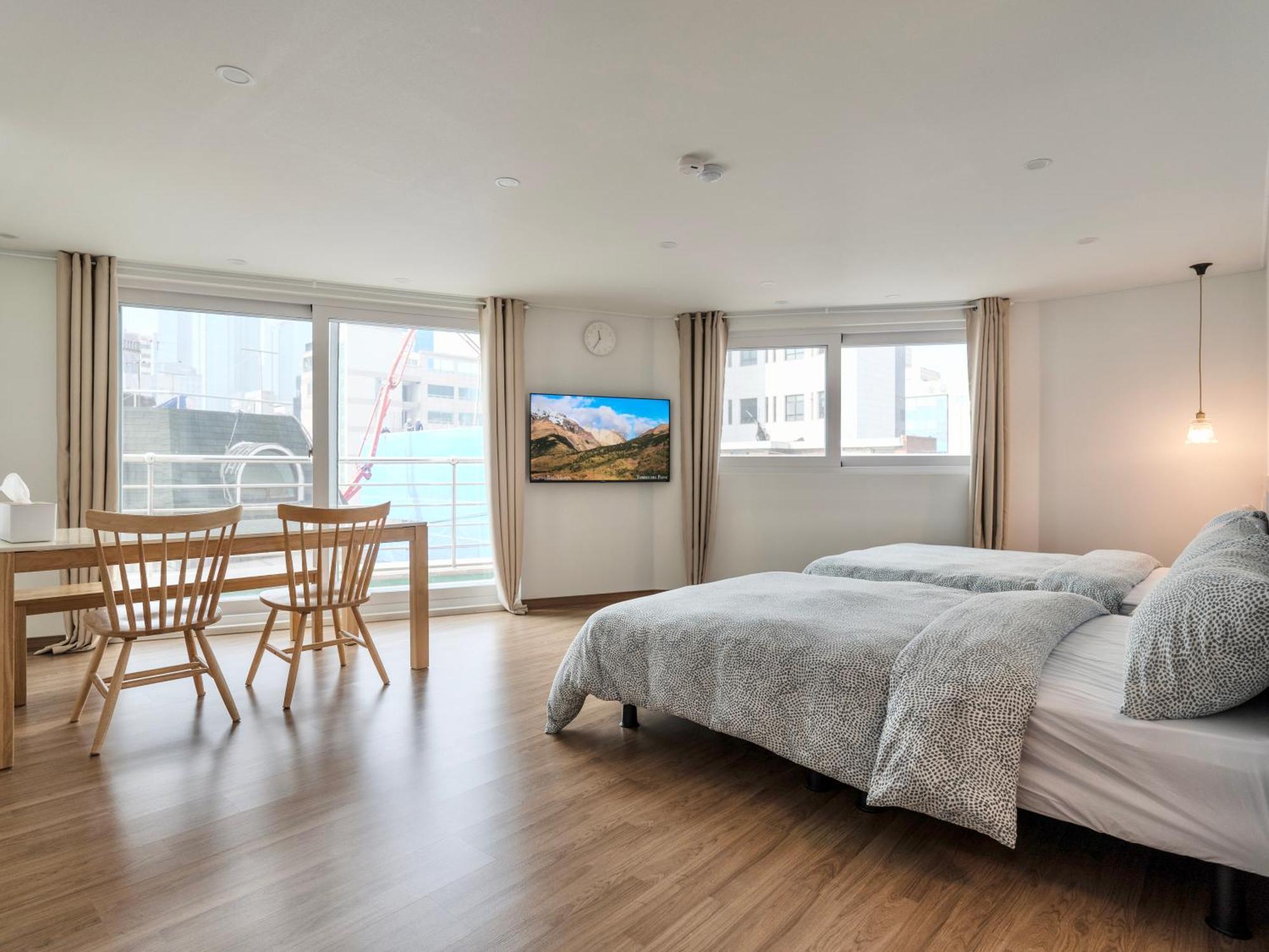 Harmony Stay Seoul Bagian luar foto
