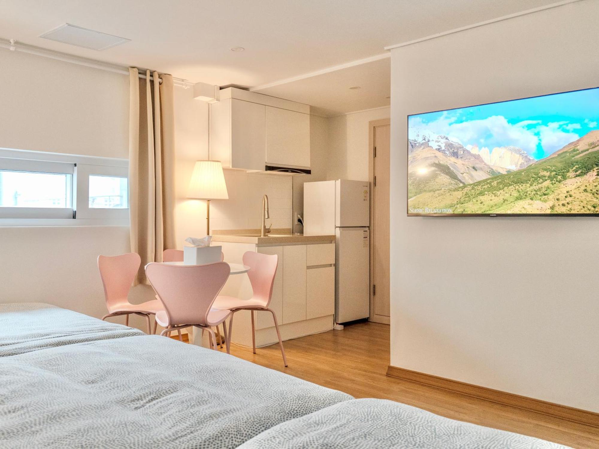 Harmony Stay Seoul Bagian luar foto